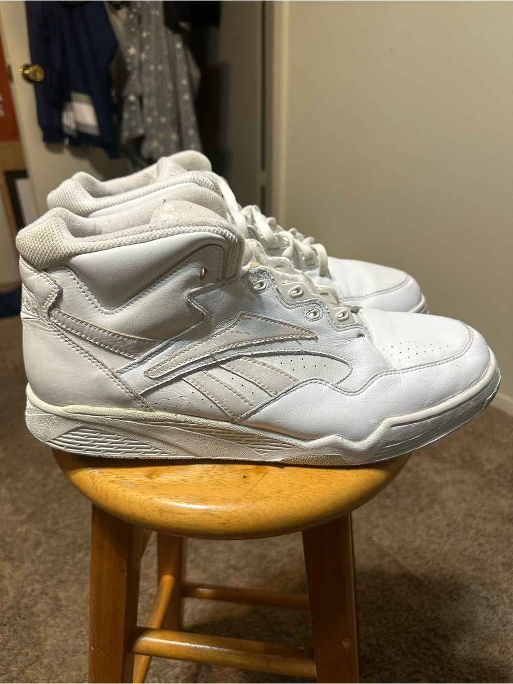 Vintage Reebok basketball “triple white” sneakers 80s size 15